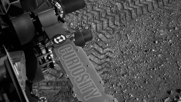 Fotos: 'Curiosity' realiza su primer paseo por Marte
