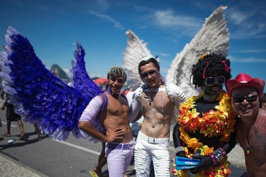 Brasil: 17º desfile bajo el 'arco iris' gay