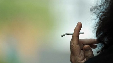 EE.UU.: Una mujer provoca su arresto para dejar de fumar en la cárcel