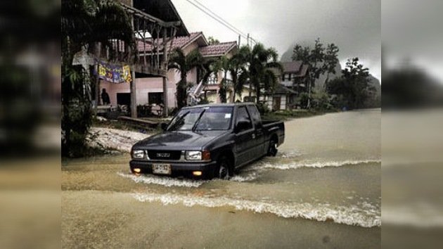 El balneario tailandés Pattaya, inundado por las intensas lluvias