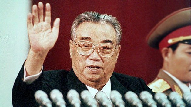 Kim Il-sung ordenó a sus médicos prolongarle la vida hasta 120 años