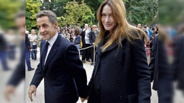 Nace la primera hija de Carla Bruni y Nicolas Sarkozy