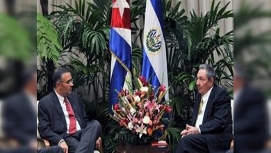 El primer viaje oficial de un presidente salvadoreño a Cuba tras 50 años