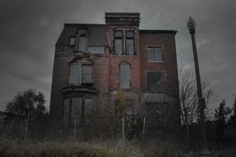 13 famosas casas abandonadas que esconden una historia de terror