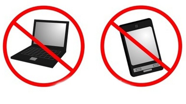 EE.UU.: Legisladores de Florida 'prohíben' el uso de computadoras y celulares
