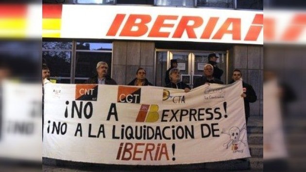 Nueva huelga en Iberia obliga a cancelar más de 150 vuelos