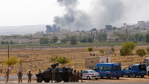 Milicia kurda: “Los ataques aéreos contra el Estado Islámico no son efectivos”