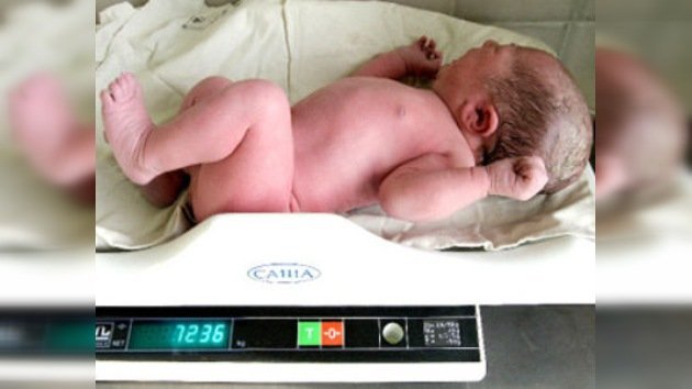 Bebé gigante de 7,2 kg nació en una ciudad rusa