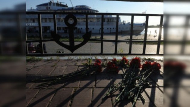 Rusia rinde homenaje a las víctimas del naufragio del ‘Bulgaria’