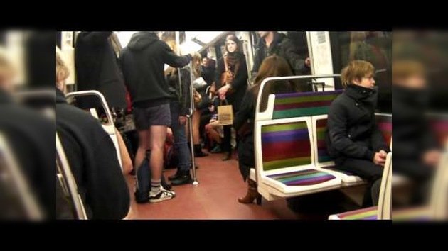 Personas sin pantalones invaden el metro de 60 ciudades en el mundo