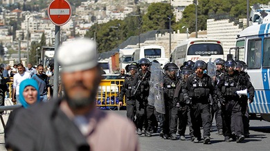Las piedras y los gases vuelven  al Monte del Templo en Jerusalén