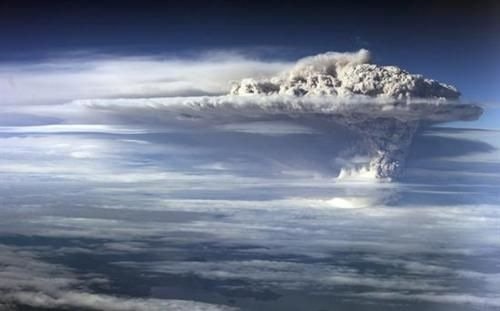 Erupción del volcán Puyehue en Chile