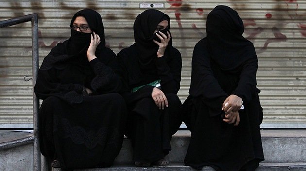 "Me reí cuando mi esposo murió": diario de la esposa británica del Estado Islámico