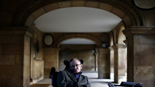 Stephen Hawking todavía "no sabe por qué existe el Universo"