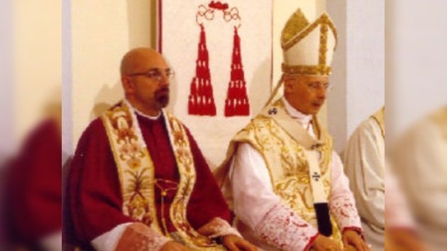 Acusan a un párroco italiano de pedofilia y entrega de drogas