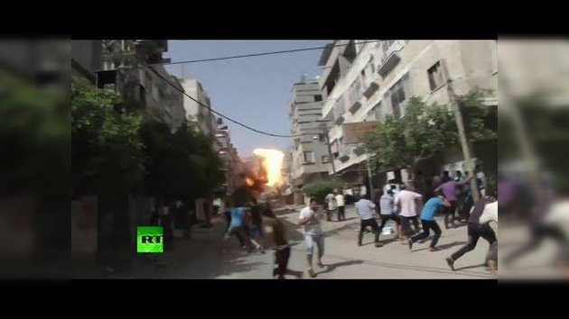 Captan el momento de un ataque aéreo israelí y el subsiguiente caos en Gaza