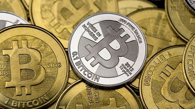 Bitcóin redescubre su 'tesoro': La moneda se recupera con un alza de 80% de su cotización