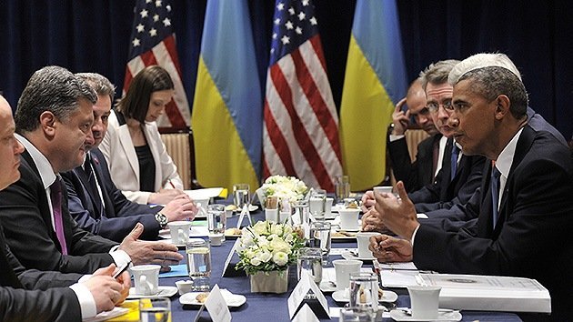 Obama y Poroshenko discuten la posibilidad de que EE.UU. entrene a los militares ucranianos
