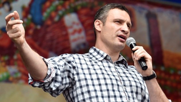 El alcalde de Kiev dona 270.000 dólares para equipar un batallón del Ejército de Ucrania