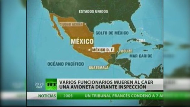 Mueren 5 personas al estrellarse una avioneta en México