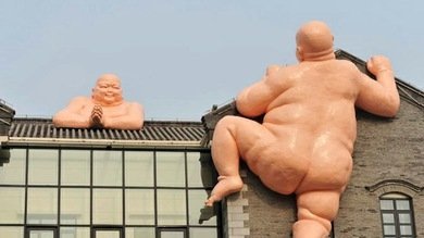 Estatuas de Budas desnudos provocan protestas en China