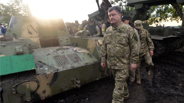 Poroshenko: "Vengaremos la muerte de nuestros militares con cientos de vidas de autodefensas"