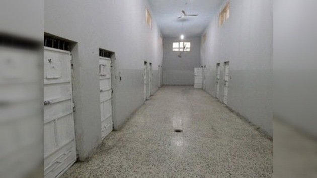 La prisión del hijo de Gaddafi: lujo oriental entre barrotes