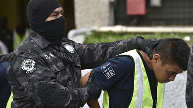 Video: Arrestan en México al líder del cartel ligado a la desaparición de los 43 estudiantes