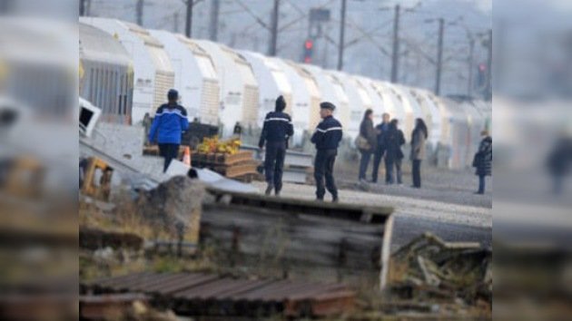 Francia detiene el tren nuclear por temor a protestas masivas