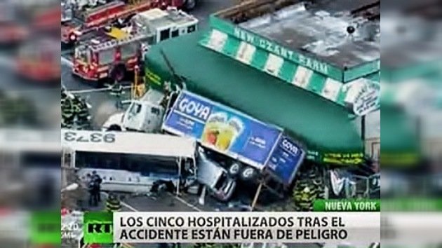 Imágenes impactantes del accidente con tres vehículos en Nueva York