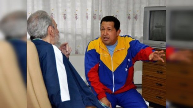Chávez sale al paso de los rumores sobre su salud a través de Twitter 