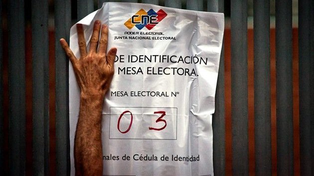 El pueblo venezolano emitió el voto que determinará el futuro del país