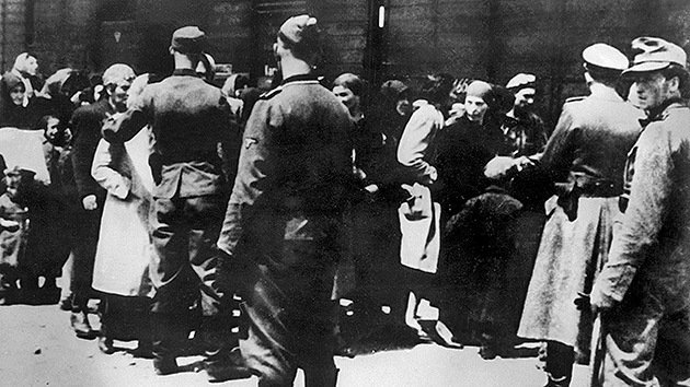 Cuarenta guardias de Auschwitz serían llevados a los tribunales