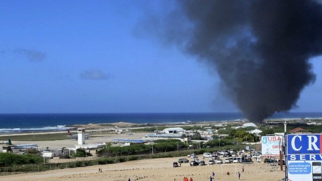 Una fuerte explosión sacude las inmediaciones del aeropuerto de Somalia