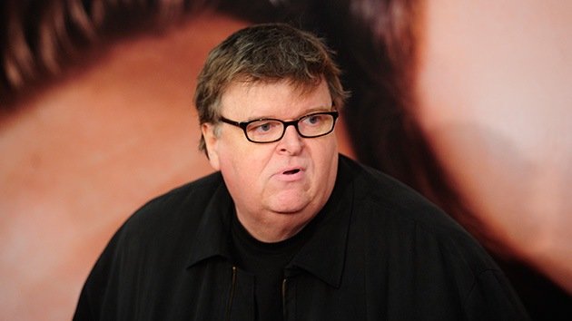 Michael Moore: "No son las armas las que matan, sino los estadounidenses"