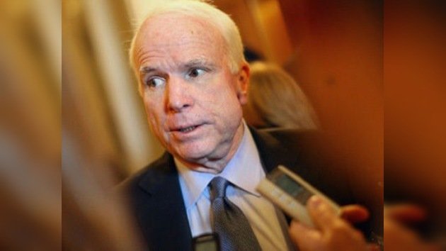 McCain culpa a los inmigrantes de provocar los incendios en Arizona