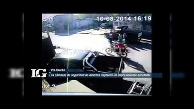 Violento choque frontal de motociclistas