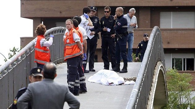España: Asesinada a tiros Isabel Carrasco, presidenta del Partido Popular de León