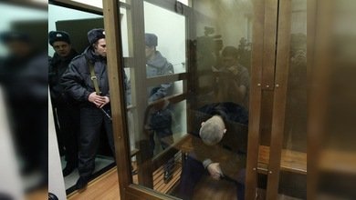 Una corte de Moscú aprueba la detención de un policía, presunto violador