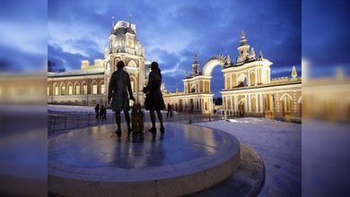 La 'Noche de los Museos' cumple su meta: de noche el arte es más atractivo