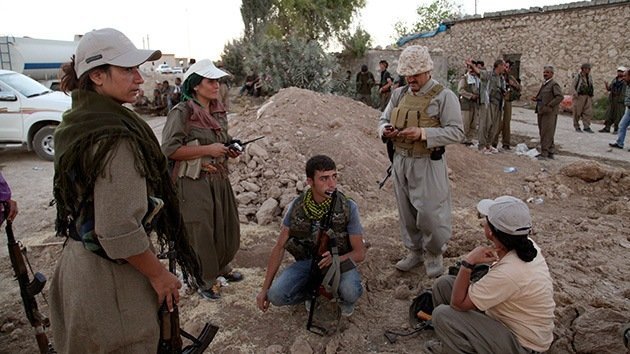 Un grupo kurdo tachado de terrorista por EE.UU. ayuda a frenar al Estado Islámico