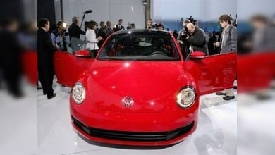 Volkswagen presenta un modelo renovado de Beetle