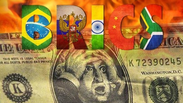 "Moneda común del BRICS terminará con hegemonía del dólar y será contrapeso para EE.UU."