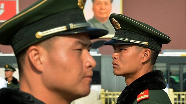 Polémica en China por un video en el que se ve a soldados torturando a reclutas