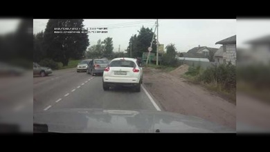 Hablar por teléfono y conducir es peligroso