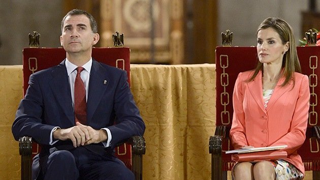 La tía de la futura reina de España hace campaña en Twitter contra la monarquía