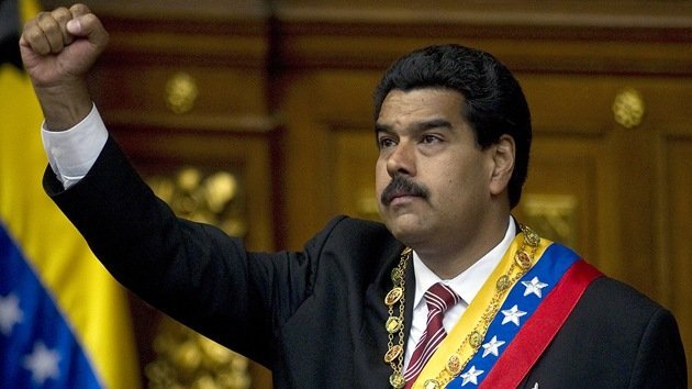 Venezuela comprará más armas rusas y chinas "para defender los mares de la patria"