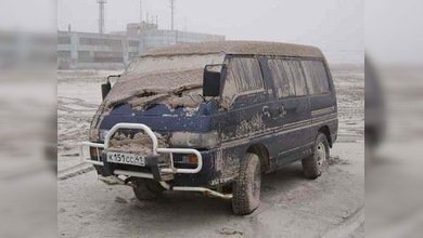 Ciudad rusa totalmente cubierta por ceniza volcánica