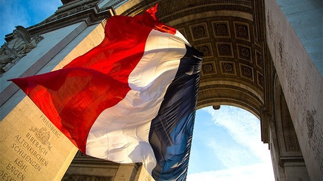 Exministro francés: Al entrar en la OTAN, París ha perdido la voz