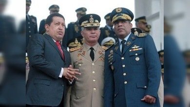 Chávez nombra ministro de Defensa al "soldado revolucionario" Rangel Silva